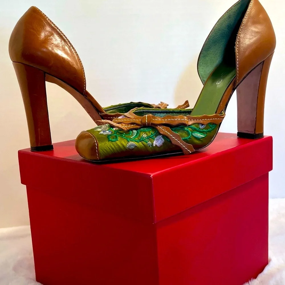 Lime Green Satin Brown Leather Hi Heels 5” Lilac Floral Embroidery Sq.Toe 7 1/2 - Picture 11 of 14